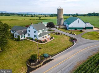 7189 Hege Rd, Greencastle, PA 17225