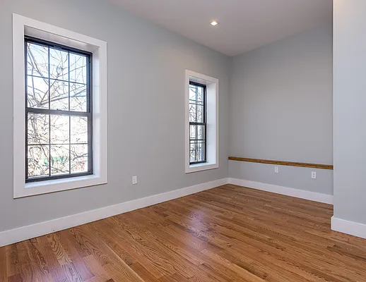 Rented by Nooklyn NYC LLC | media 55