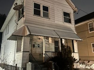 403 E 9th Ave Floor 2, Roselle, NJ 07203