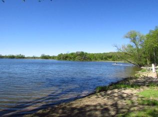 23371 185th St, Paynesville, MN 56362