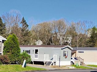 194 Redwood Dr, Oakdale, PA 15071