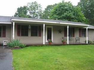 138 Burnside Dr, Swansea, MA 02777