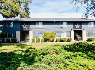 1027 W Washington St, Stayton, OR 97383