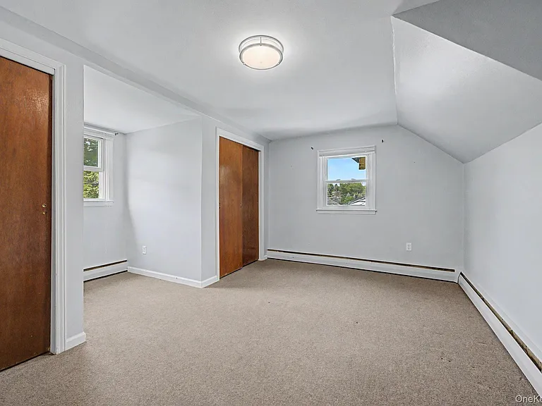 18 Heath Ln — Photo 17