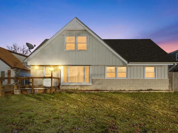 3713 Regency DRIVE, Racine, WI 53402