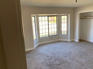 1715 Sterling Dr, Redding, CA 96003