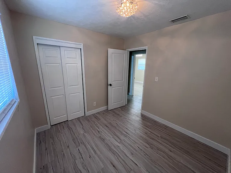 4700 W Leila Ave — Photo 18