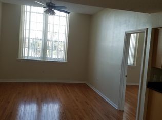 701 Mirror Lake Dr N APT 209, Saint Petersburg, FL 33701