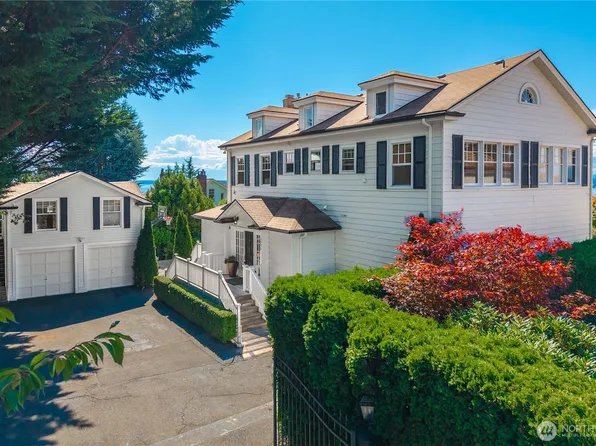 3233 Magnolia Boulevard W, Seattle, WA 98119