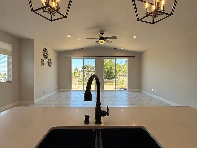 1137 Trilogy Cir — Photo 17