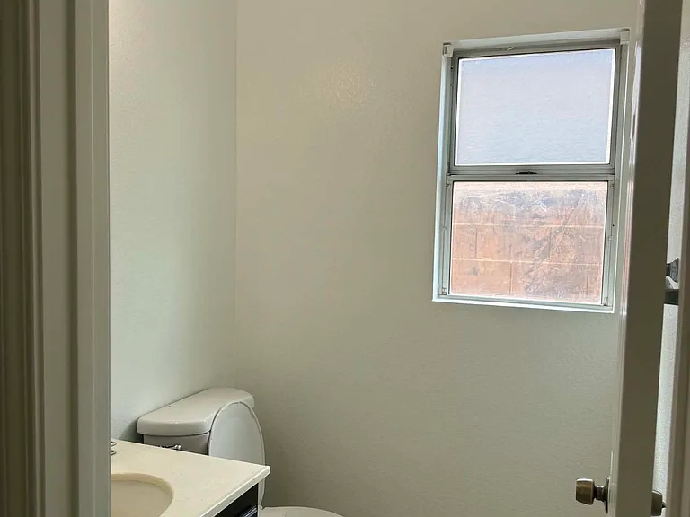 7989 Blue Brook Dr — Photo 5