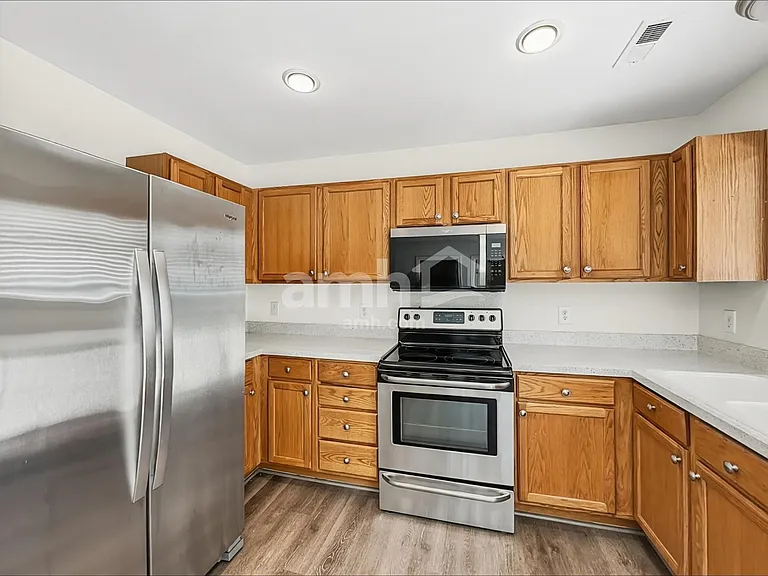 10510 Glory Meadow Ct — Photo 3