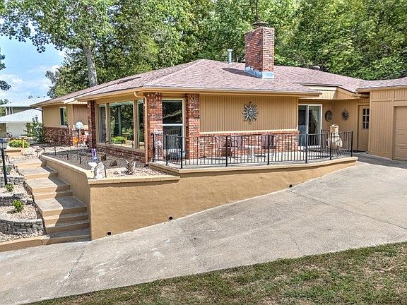 4th image of 15255 Dutchmans Dr