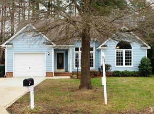 12204 Queensbridge Ct, Raleigh, NC 27613