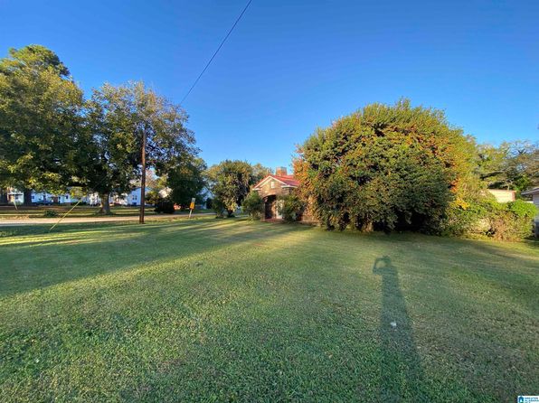 2731 19th St N, Bessemer, AL 35023