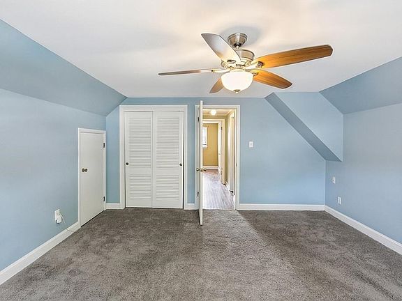 4th image of 7013 Amanda St
