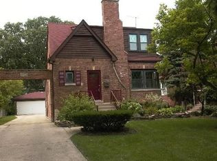 422 Kent Rd, Riverside, IL 60546