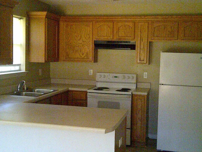 1384 Marhill Cv — Photo 4