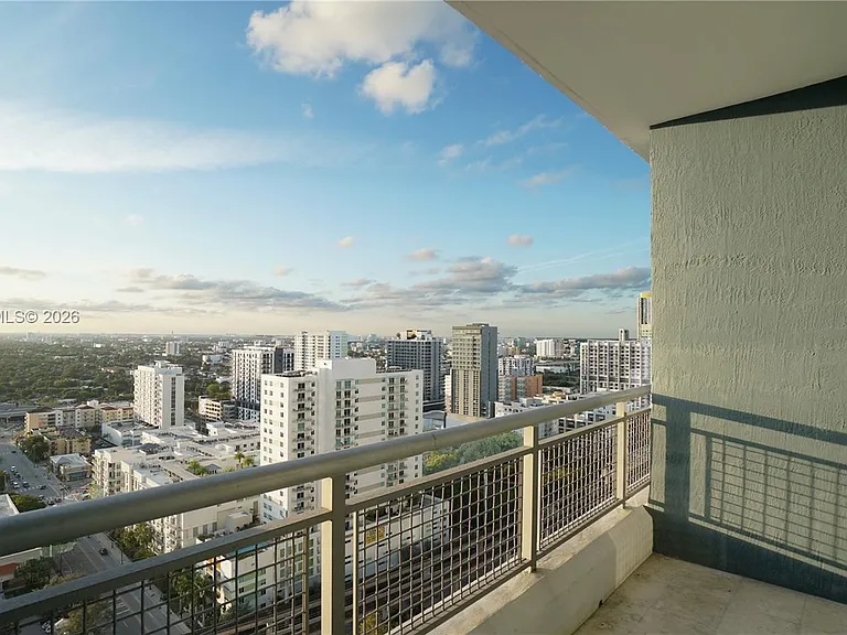 60 SW 13th St #2215 — Photo 1