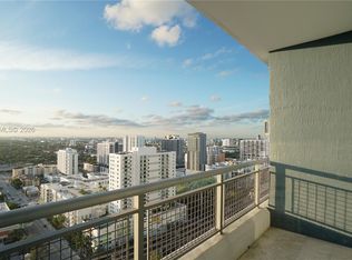 60 SW 13th St APT 2215, Miami, FL 33130