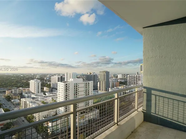 60 SW 13th St, Miami, FL