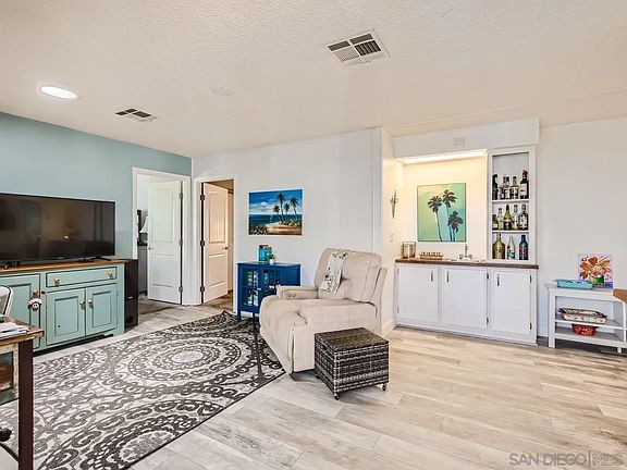 5th image of 276 N El Camino Real Space 27