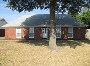 7083 Gleneagles Dr, Memphis, TN 38141