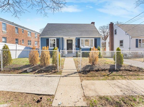 832 Palisade Avenue, Yonkers, NY 10703