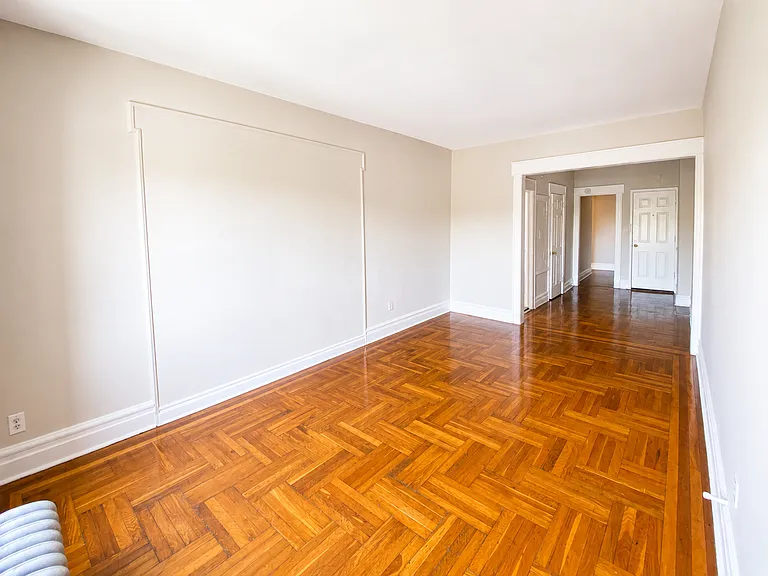 23 Harvard St #12 — Photo 3