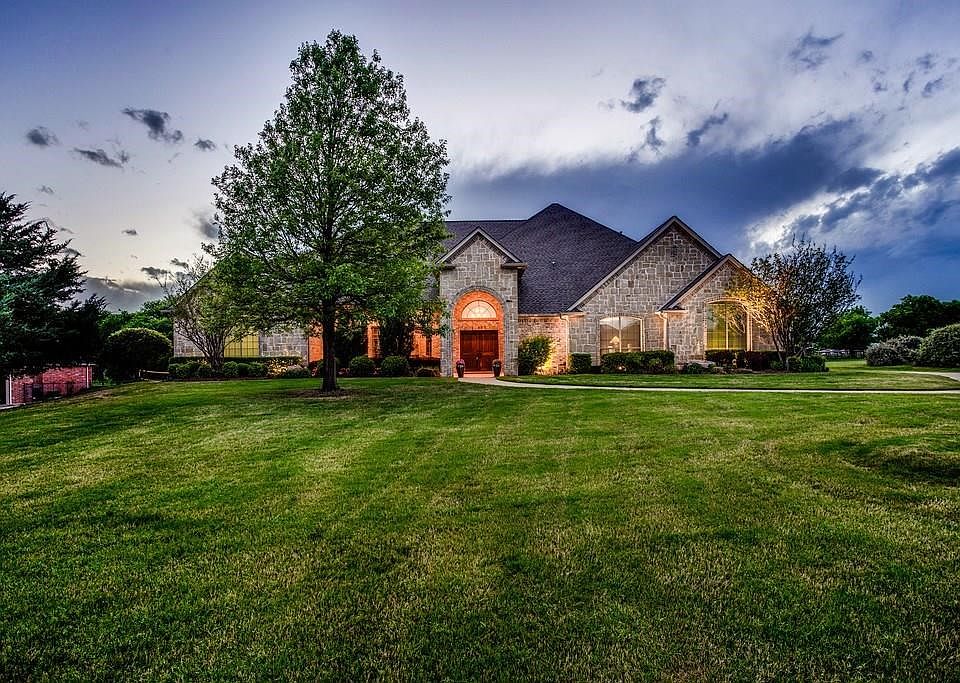 Stunning corner lot!