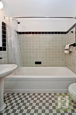 Rented by Halstead Real Estate | media 18