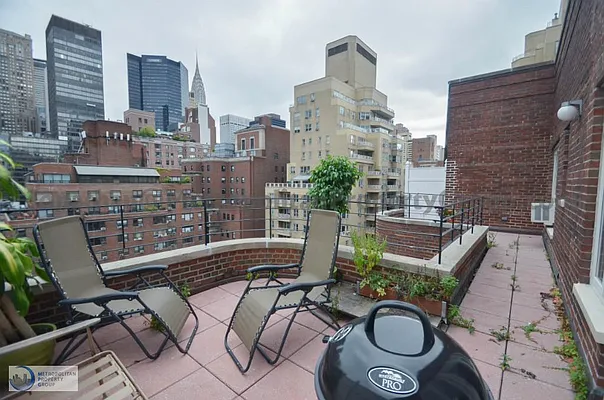 Rented by Metropolitan Property Group | media 6