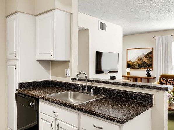 1432 Sandalwood Dr #1420