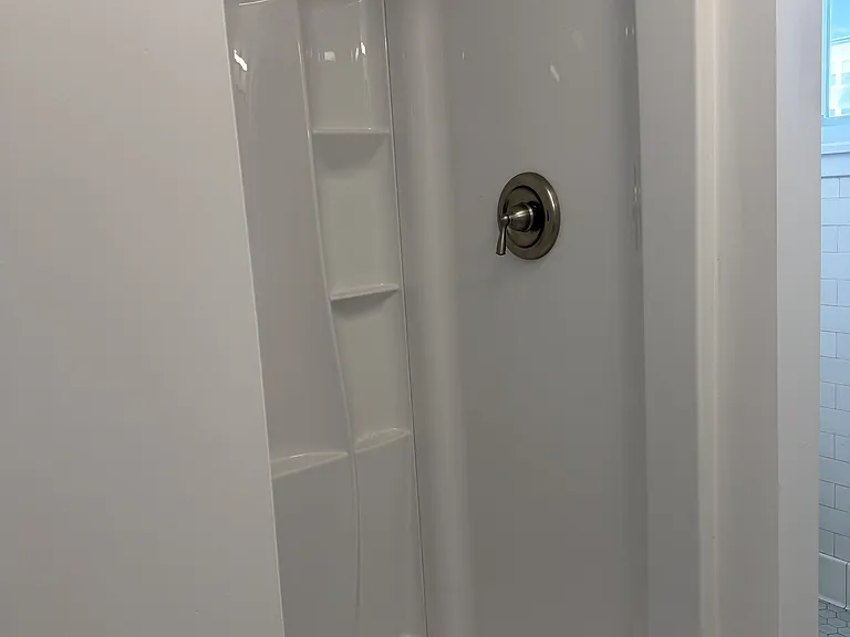 20 Adams St #4 — Photo 8