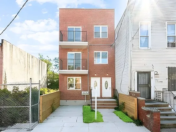 1116 Blake Ave, Brooklyn, NY 11208