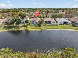 4042 Pinewood Ln, Weston, FL 33331