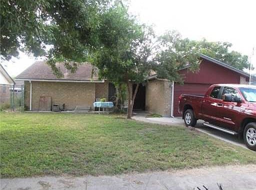 1st image of 2242 Dorchester Dr