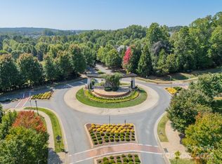 5620 Casper Dr, Charlotte, NC 28214