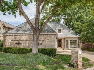 16176 Chalfont Cir, Dallas, TX 75248