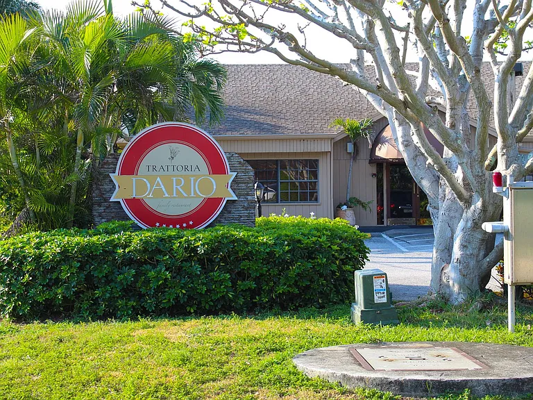 1616 Ocean Dr #104 — Photo 23