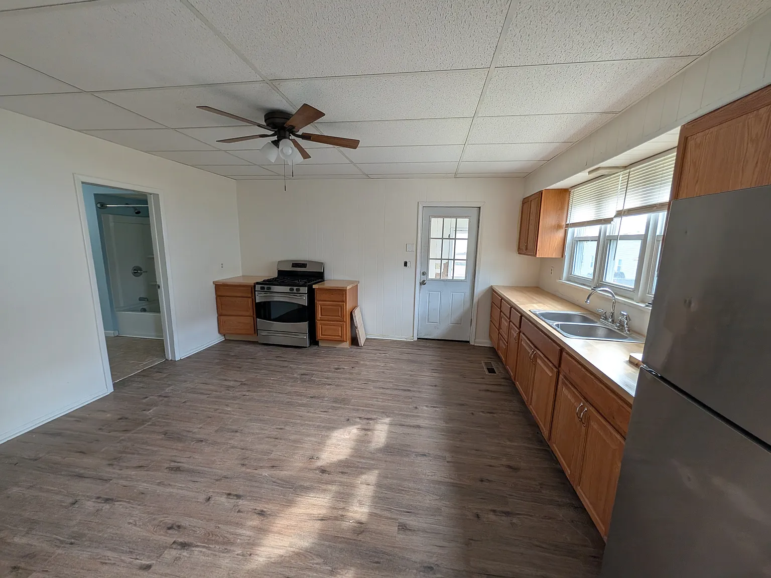 2 bed, 875 sqft, $1,175 — Photo 4