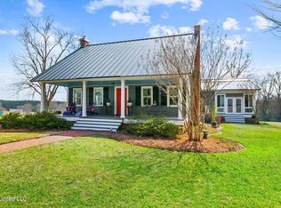 11663 Springridge Rd, Terry, MS 39170