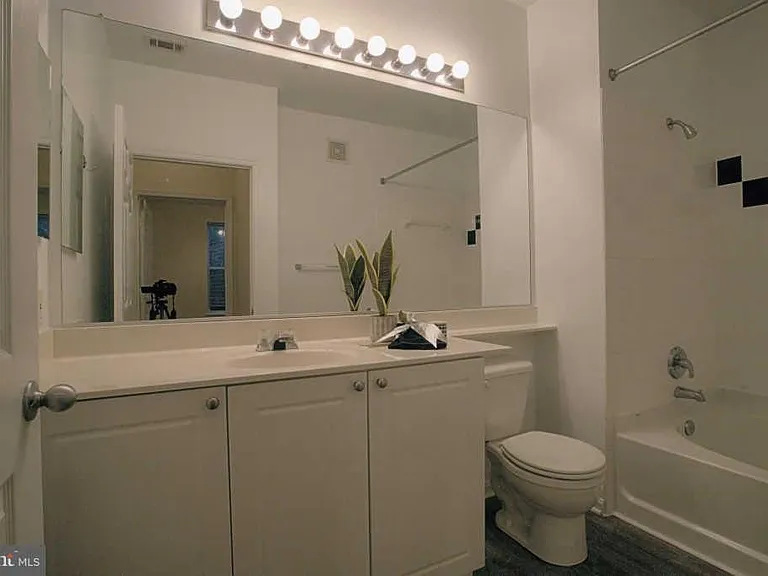 9490 Virginia Center Blvd #329 — Photo 15