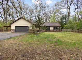 14458 Wolf Ln, New Buffalo, MI 49117