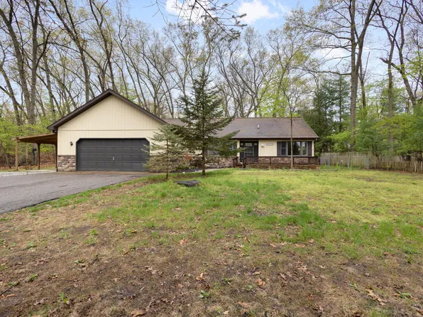 14458 Wolf Ln, New Buffalo, MI 49117
