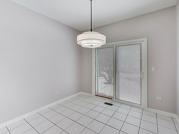 5th image of 21305 W Juniper Ln