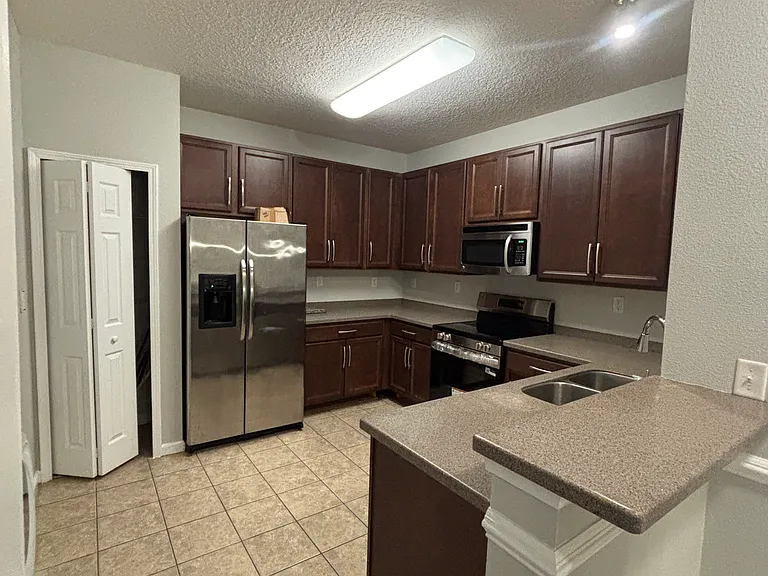 2671 Golden Lake Loop — Photo 10