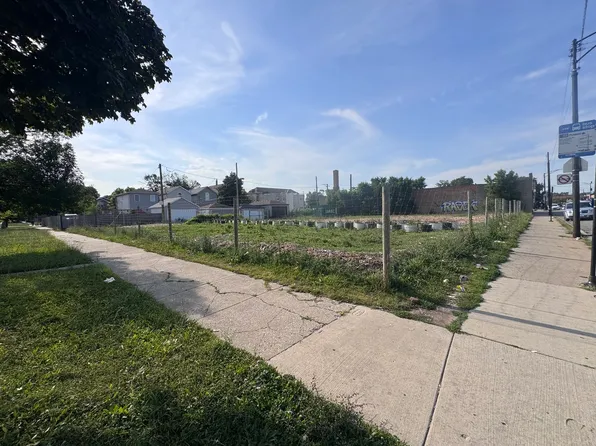 4002 W West End Ave, Chicago, IL 60624