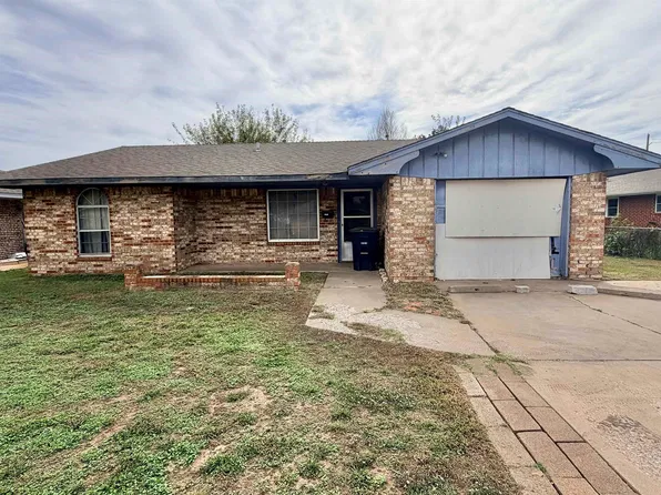 2105 E Locust Ave, Enid, OK 73701