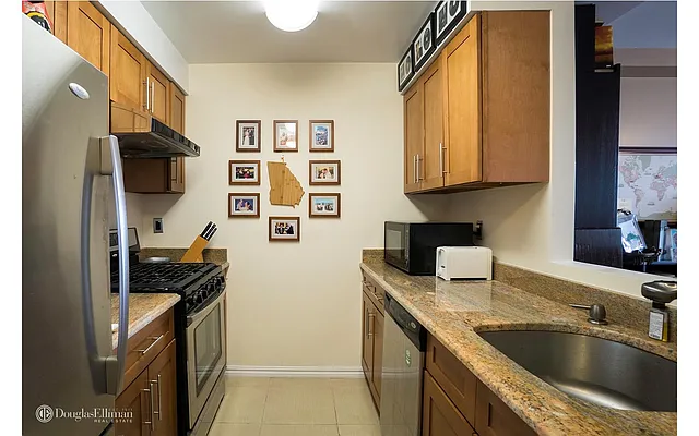 Sold by Douglas Elliman | media 2